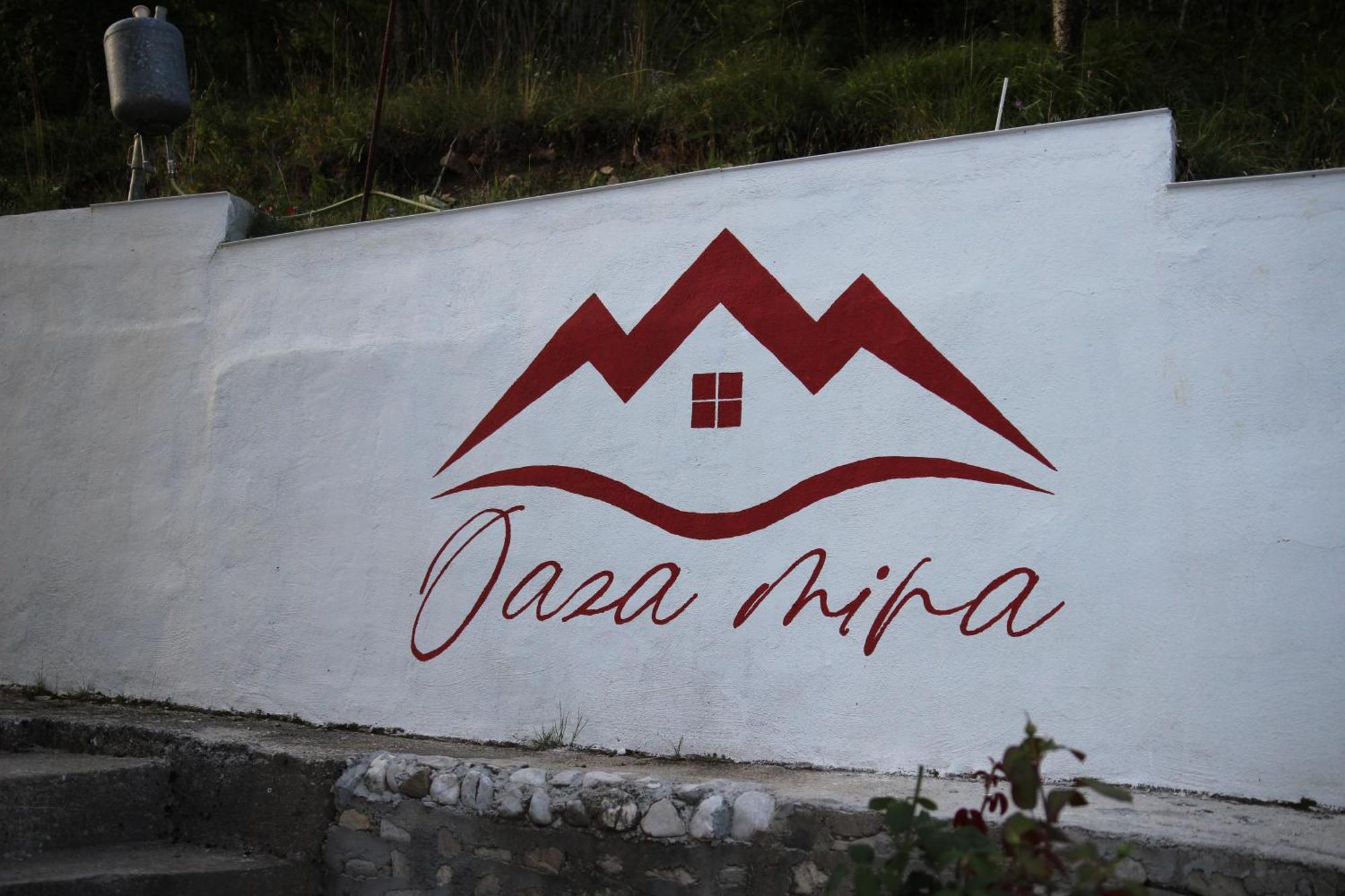 Vikendica "Oaza Mira" Villa Gacko Exteriör bild